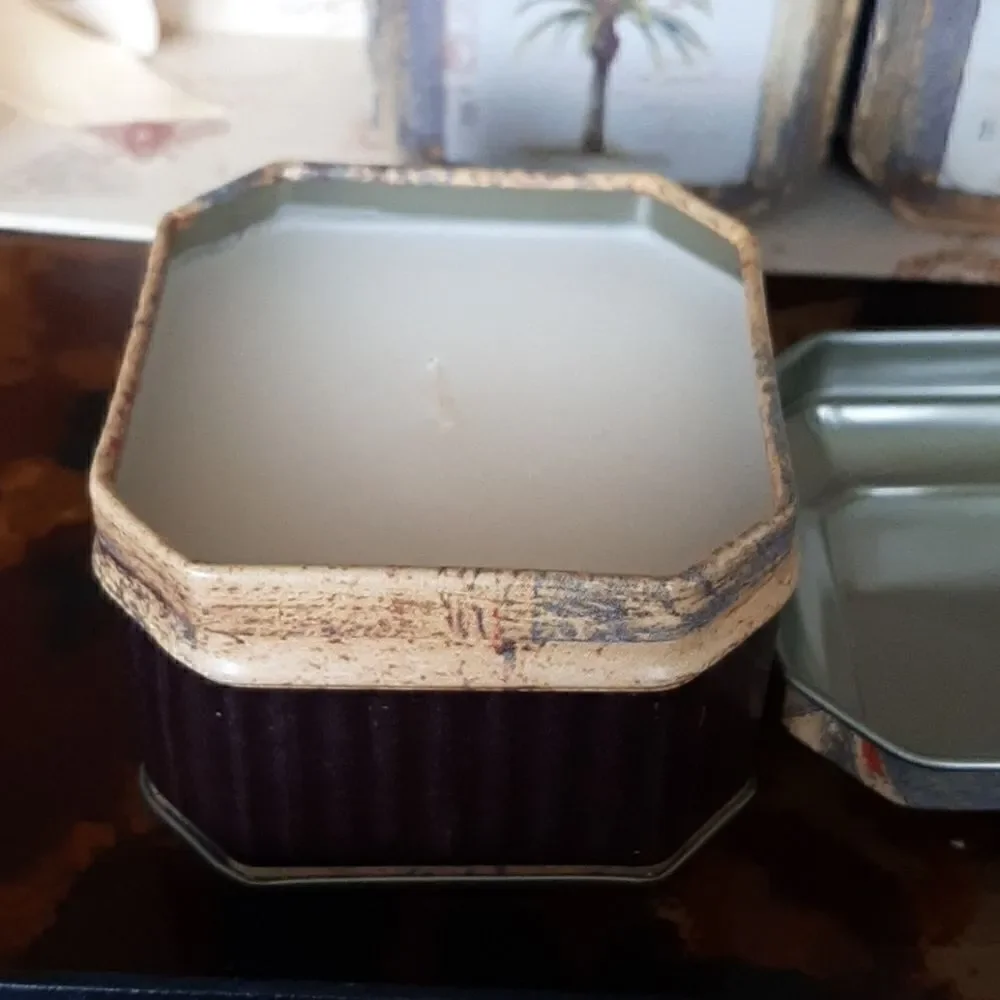Chad Barrett candles in tins